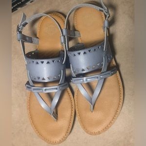 True Craft sandals